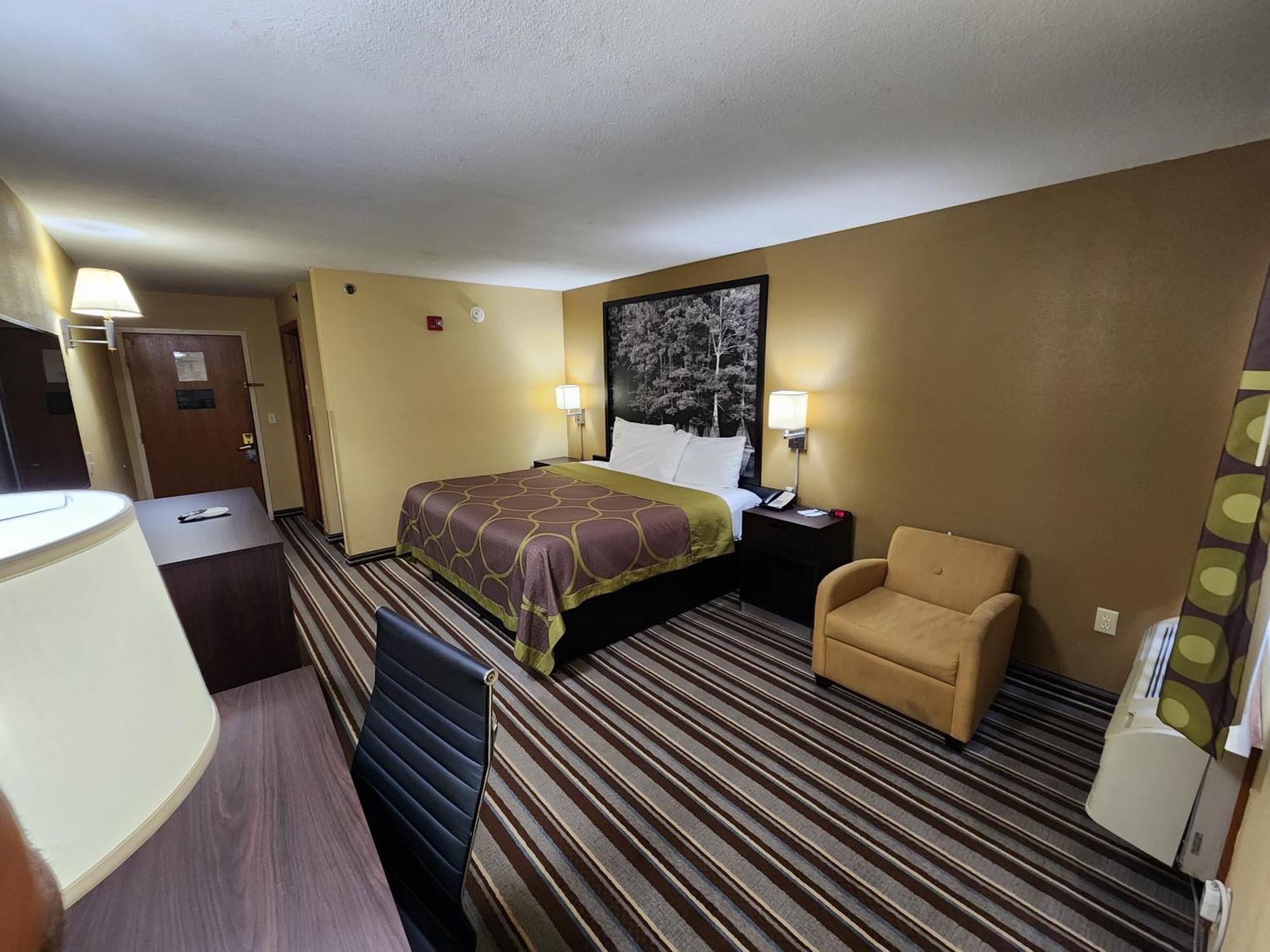 Super 8 By Wyndham Pine Bluff Hotel Exterior foto